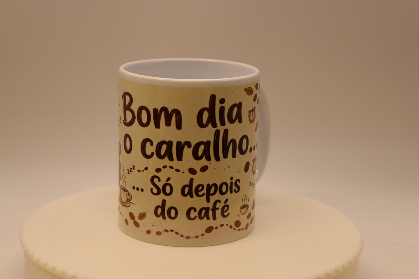 Caneca Coruja "Bom Dia... Só Depois do Café!"